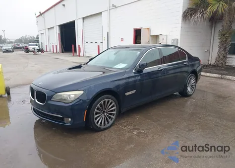 2011 BMW 750Li from USA, damaged, VIN WBAKB8C57BCY65636